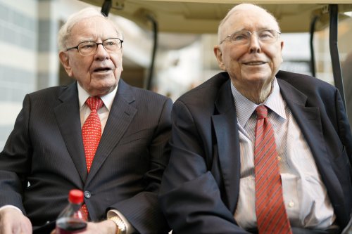 Warren Buffett trauert um besten Freund und Partner: Börsen-Legende Charlie Munger stirbt mit 99 Jahren