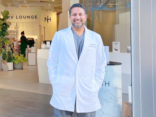 Der Leiter einer Klinik für Langlebigkeit verrät seine einfache 5-Schritte-Morgenroutine für ein gesünderes Leben