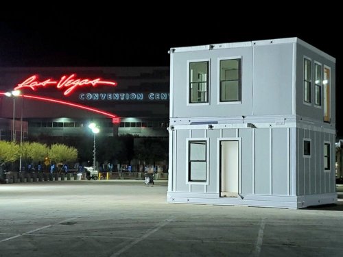 Boxabl hat nur 3 Tiny Houses gebaut, eines davon für Elon Musk — jetzt will der CEO 50 Millionen Dollar von Tesla-Fans einsammeln