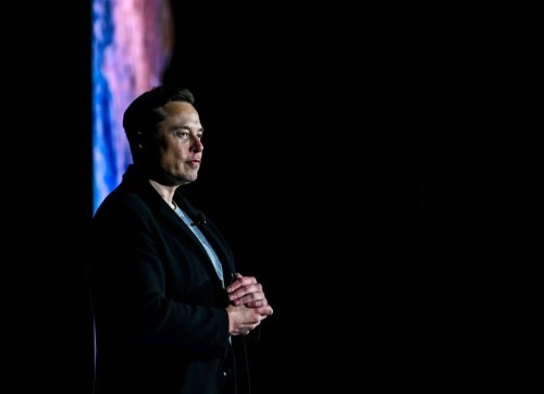 Elon Musk und andere Tech-Größen fordern Forschungspause bei KI