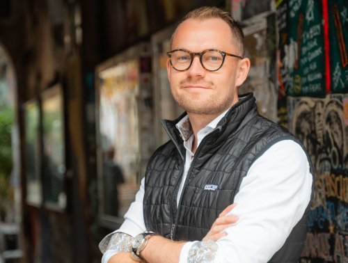 CEO-Berater verrät: Diese Linkedin-Taktik führt euch an die Spitze
