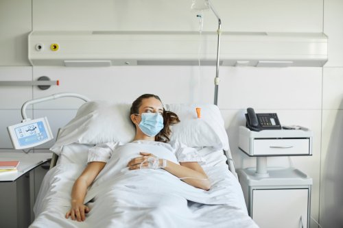 Neue Studie: Eine schwere Covid-19-Erkrankung verdoppelt das Risiko, innerhalb eines Jahres zu sterben – bei jungen Menschen ist das Risiko sogar noch höher