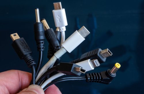 Endlich nur noch ein Ladekabel für Handys, Kopfhörer & Co: EU-Parlament macht Weg für USB-C als einheitlichen Standard frei