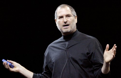Steve Jobs wollte bei Apple eine Uniform für alle einführen und wurde ausgebuht – so entstand die Idee für seine schwarzen Rollis