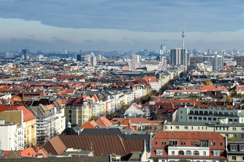 Fast elf Jahre in Berlin: So lange müsst ihr beim Immobilienkauf allein für die Grunderwerbssteuer sparen