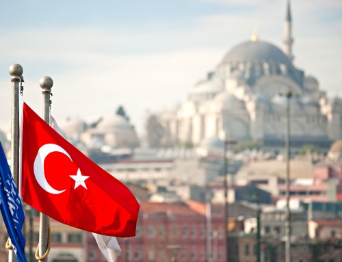 Nachdem sie Fotos posteten, wie sie Bananen aßen, sollen sieben syrische Flüchtlinge aus der Türkei abgeschoben werden