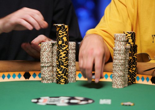Der ehemalige Co-Chef von Sam Bankman-Frieds Krypto-Handelsfirma Alameda soll risikoreiche Poker-Strategien beim Handeln angewandt haben