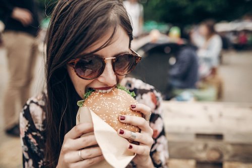 Mehr essen und trotzdem Körperfett abbauen: Der Schlüssel zum Abnehmen sind nicht die Kalorien
