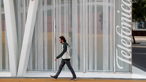 Telefónica compra Govertis, una firma valenciana especializada en compliance y protocolos de ciberseguridad, para ampliar su oferta dentro del sector