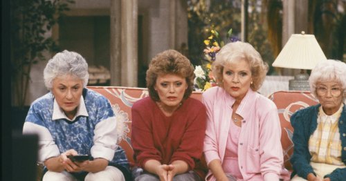 15 Gentle & Nostalgic TV Shows To Put On When You Just Want To Chill Out