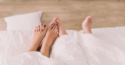 11 Chill Sex Positions For Your Next Cozy Night In