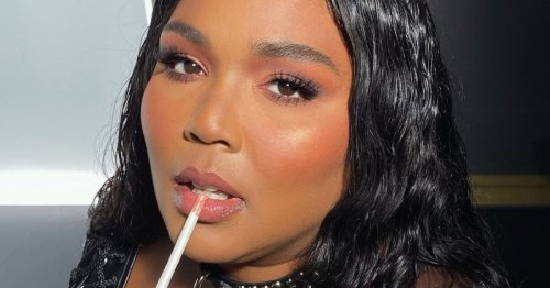 Lizzo’s Half-Pony Waves Are Equally Suited For The Beach & The Red ...