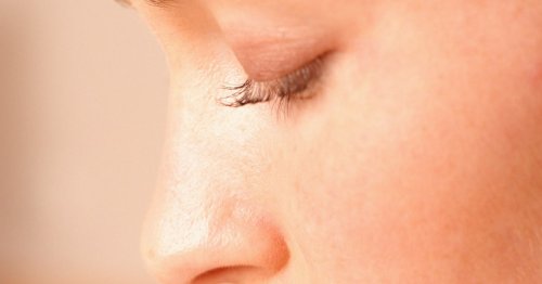 Is The “Tip Stitch” A Non-Invasive Alternative To The Nose Job?