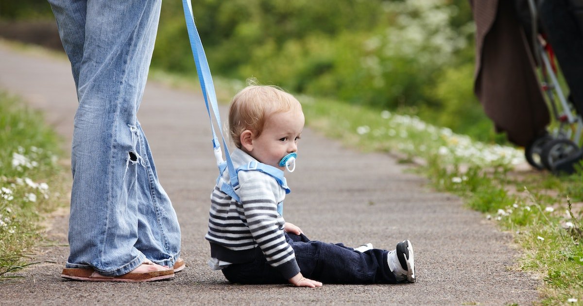 No, you should not put your child on a leash