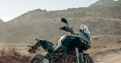 Zero’s long-range e-motorcycle is a beast on and off the road