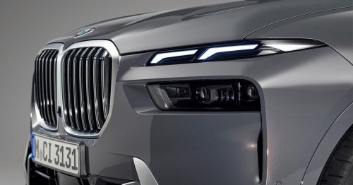 2023 BMW X7 xDrive40i: 8 Incredibly Cool & Cutting Edge Features