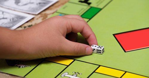 10 Monopoly Rules We're All Getting Wrong, According To A Board Game Pro
