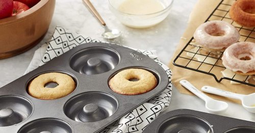 The 5 Best Donut Pans For Baking Homemade Treats