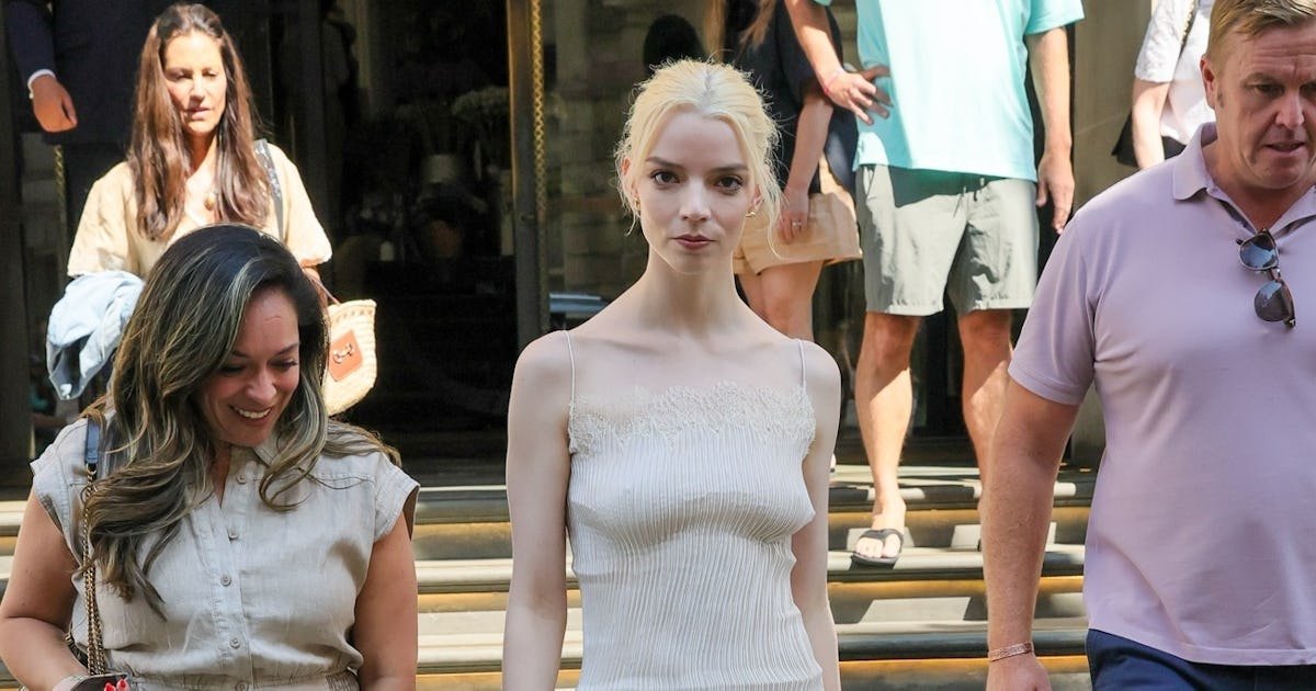 Anya Taylor-Joy Puts a Minimalist Spin on Pleats