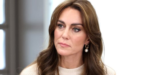 Kate Middleton Chose To Announce Her Cancer Diagnosis Without Prince William