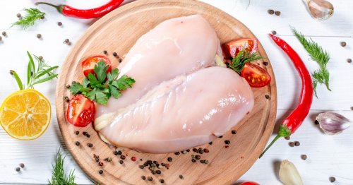 Should You Wash Your Chicken? USDA Report Says That's a Dangerous Choice