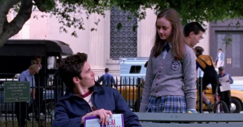 Each Zodiac Sign As A 'Gilmore Girls' Character