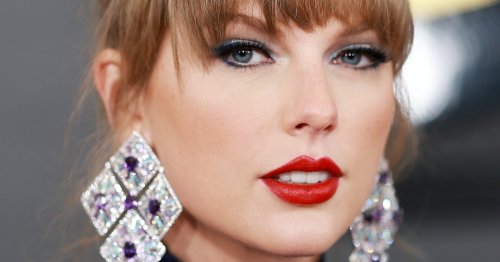 The Best Beauty Moments At The 2023 Grammys Embrace The Unexpected
