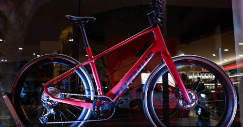This ultra-lightweight e-bike looks like an urban commuter's dream