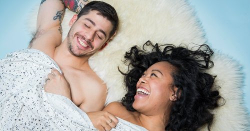 7 Little Flirtatious Things Long-Term Couples Can Do To Pique Each Other's Interest