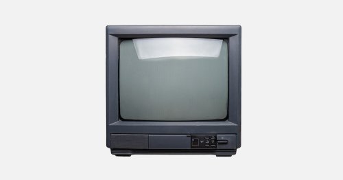 Gamers are rushing to scoop up retro TVs. Here's what to look for.
