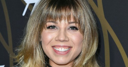 Twitter Is Applauding Jennette McCurdy For Speaking Out About Toxic Mom In Memoir