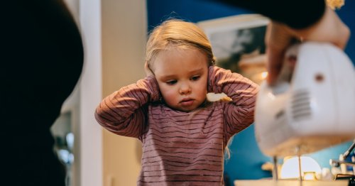 Your Toddler's Fear Of Loud Noises Is Truly Part Of Their Development & Here's Why