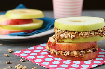 23 On-The-Go Breakfasts That Are Actually Good For You