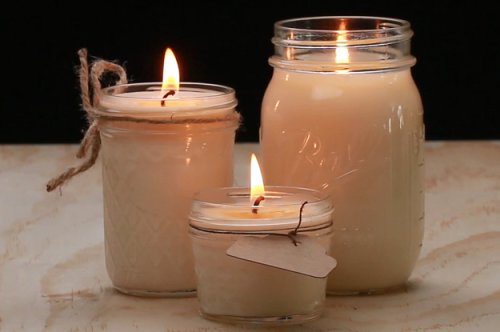 These Soy Candles Are The Perfect Chilly-Weather DIY