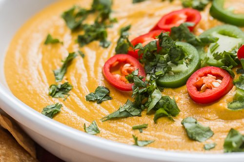 This Vegan Queso Has ALL Of The Cheesiness With None Of The Guilt