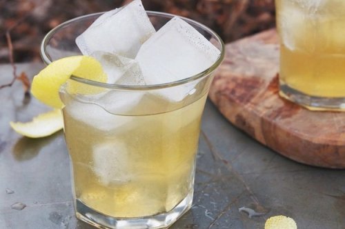 12 Whiskey Cocktails For When You Just Don't Give A F*ck