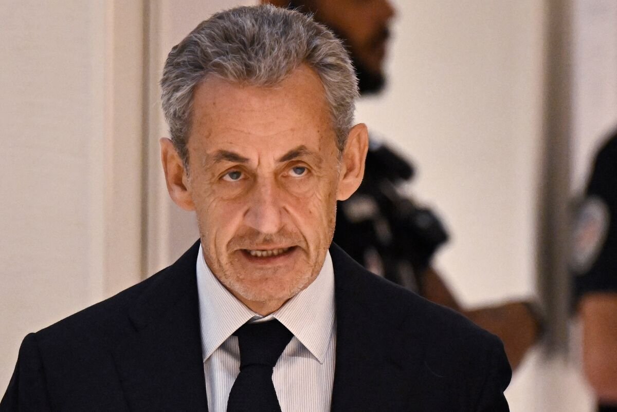 Sarkozy Sentenced to 5 Years at Libyan Cash Campaign Trial