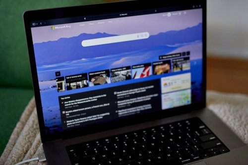 Apple Pitched by Microsoft to Buy Bing for Search in 2020