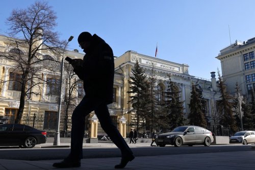 Russia Defaults on Foreign Debt for First Time Since 1918