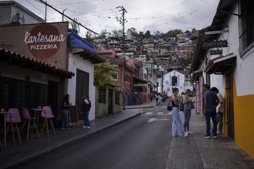 Venezuela’s Vanishing Middle Class Is Priced Out of Trendy Neighborhoods