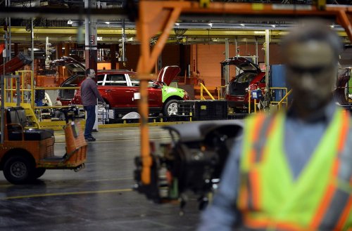 Ford Avoids Strike at Canada Plants With Late-Night Union Deal After Extension