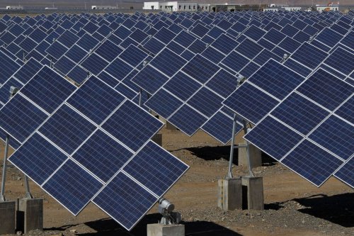 Chinese Solar Billionaire Doubles Fortune Despite US Sanctions
