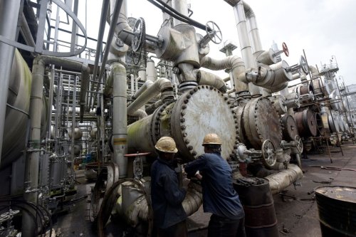 Nigeria’s Oil Woes Persist as Shell Halts Flows From Forcados