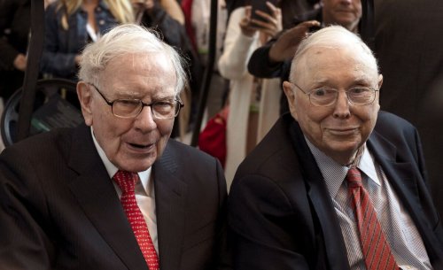 Charlie Munger Dies at 99, Warren Buffett Ally at Berkshire