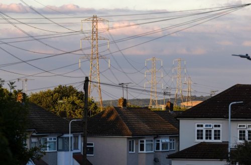 UK Grid Warns of Tight Power Market for Thursday Evening