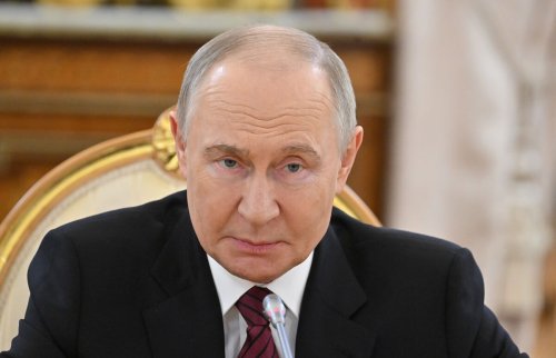 Putin Offers Talks With Ukraine on May 15 But Skirts Truce