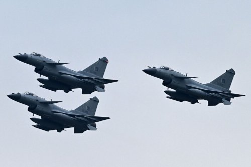 Chinese Weapons Gain Credibility After Pakistan-India Conflict