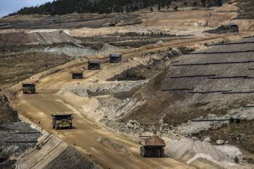 World’s Top Gold Miner Newmont Sees Highest Costs in a Decade