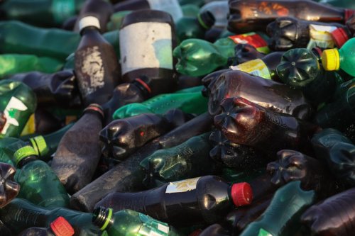 Take Back That Empty Plastic Bottle. Collect Cash.