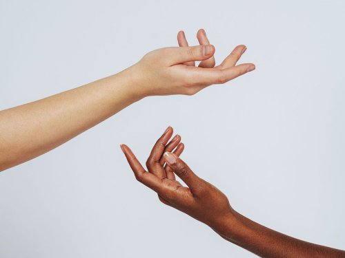 10 Hand Rejuvenation Tips, Straight From Dermatologists